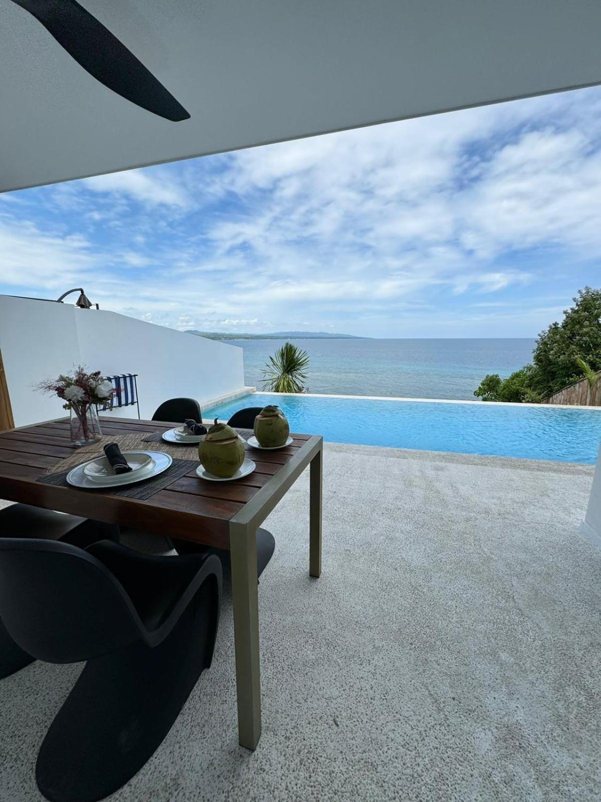 Epic Suites Bohol Adults Only Dauis Exterior photo